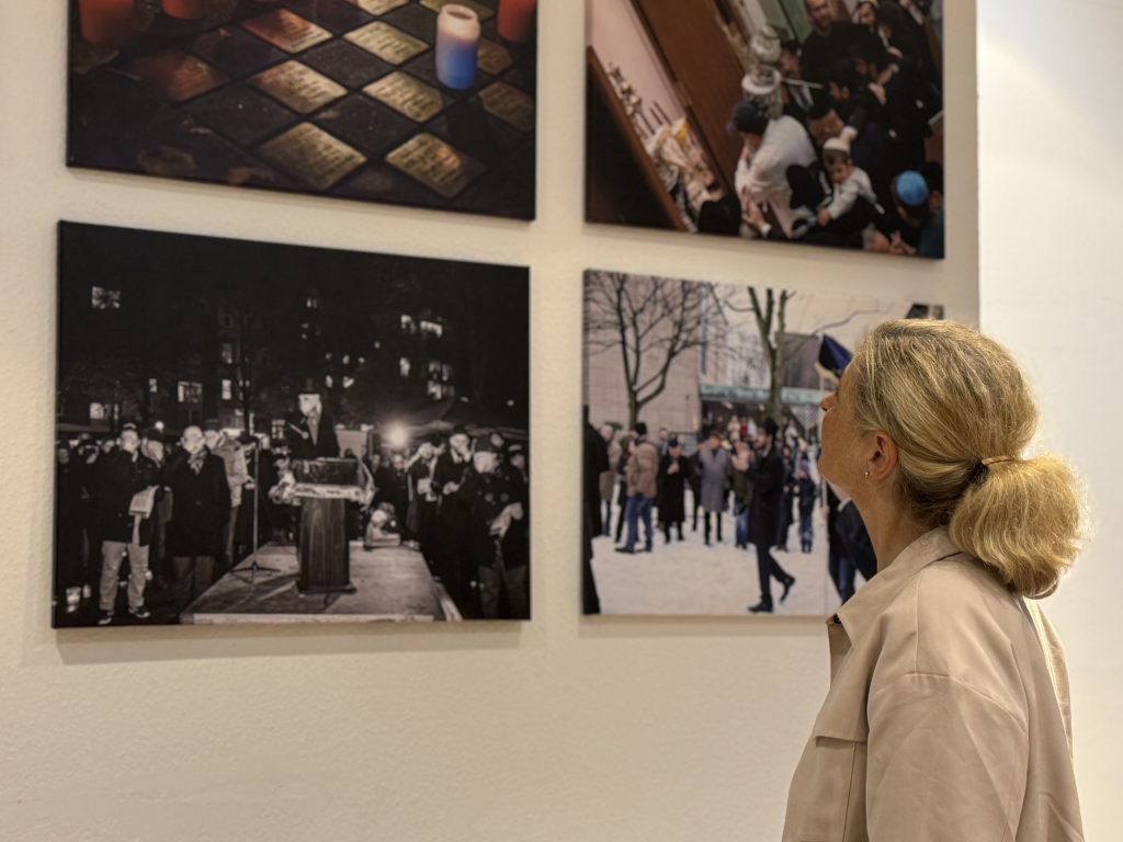 Bezirksamtsleiterin Dr. Bettina Schomburg zu Besuch im Jüdischen Kulturzentrum Hamburg-Nord