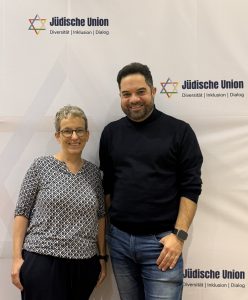 Letzte Woche hatten wir die große Freude, Wiebcke Fuchs, Mitglied der Linksfraktion in der Bezirksversammlung Hamburg-Nord, bei uns willkommen zu heißen.