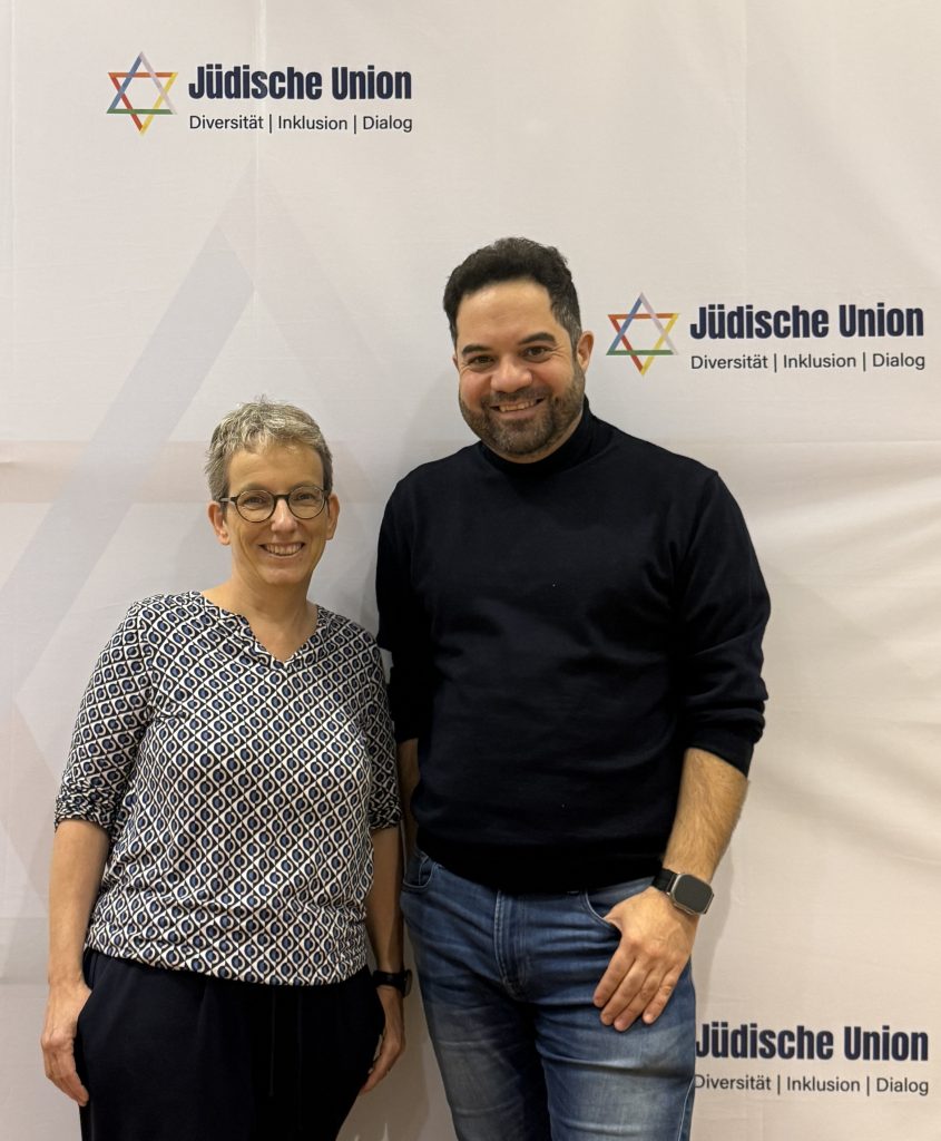 Letzte Woche hatten wir die große Freude, Wiebcke Fuchs, Mitglied der Linksfraktion in der Bezirksversammlung Hamburg-Nord, bei uns willkommen zu heißen.