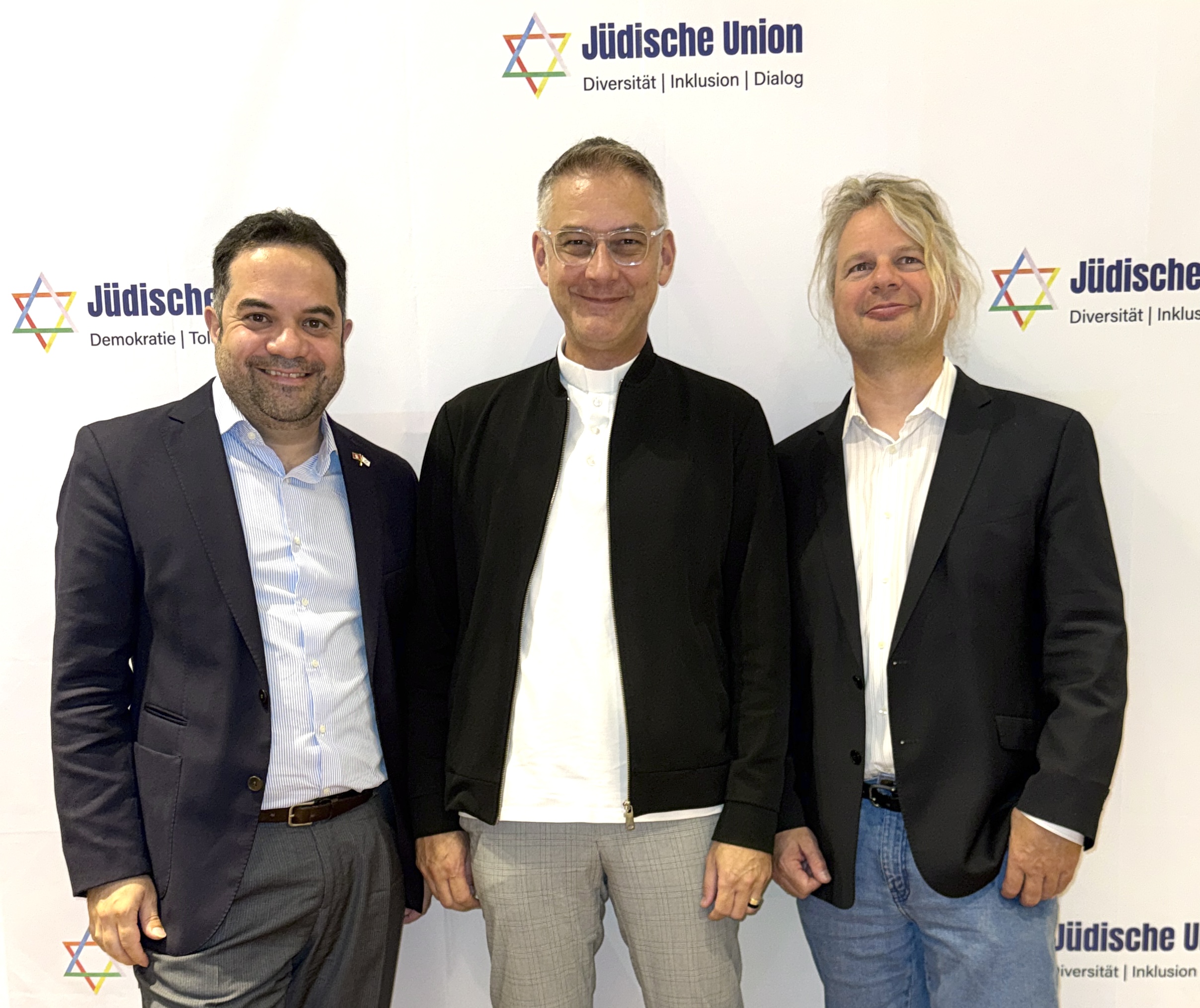 Starker jüdisch-christlicher Dialog: Generalvikar Pater Geißler zu Gast im Jüdischen Kulturzentrum